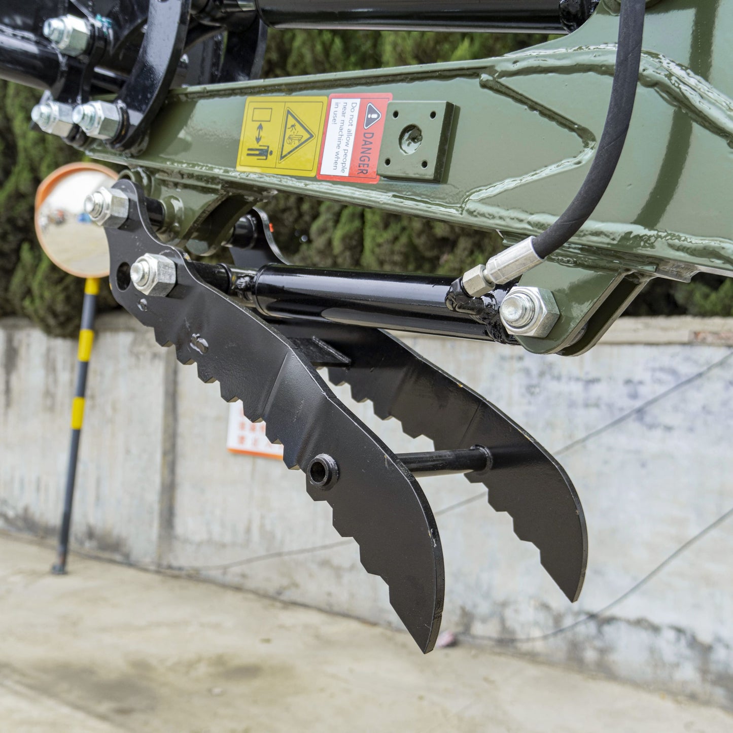 TYPHON TERROR XIII PRO STORM Mini Excavator – 1.3 Ton Trench Digger with Canopy, Hydraulic Thumb Clip, 22.1hp Honda Engine USA