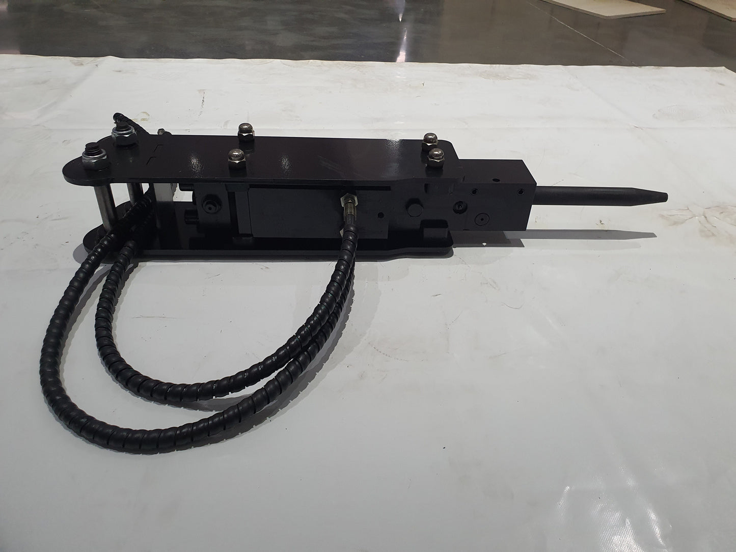 AGT 65KG 12EX-HMR Mini Excavator Hydraulic Hammer Rock Breaker Hammer Attachment