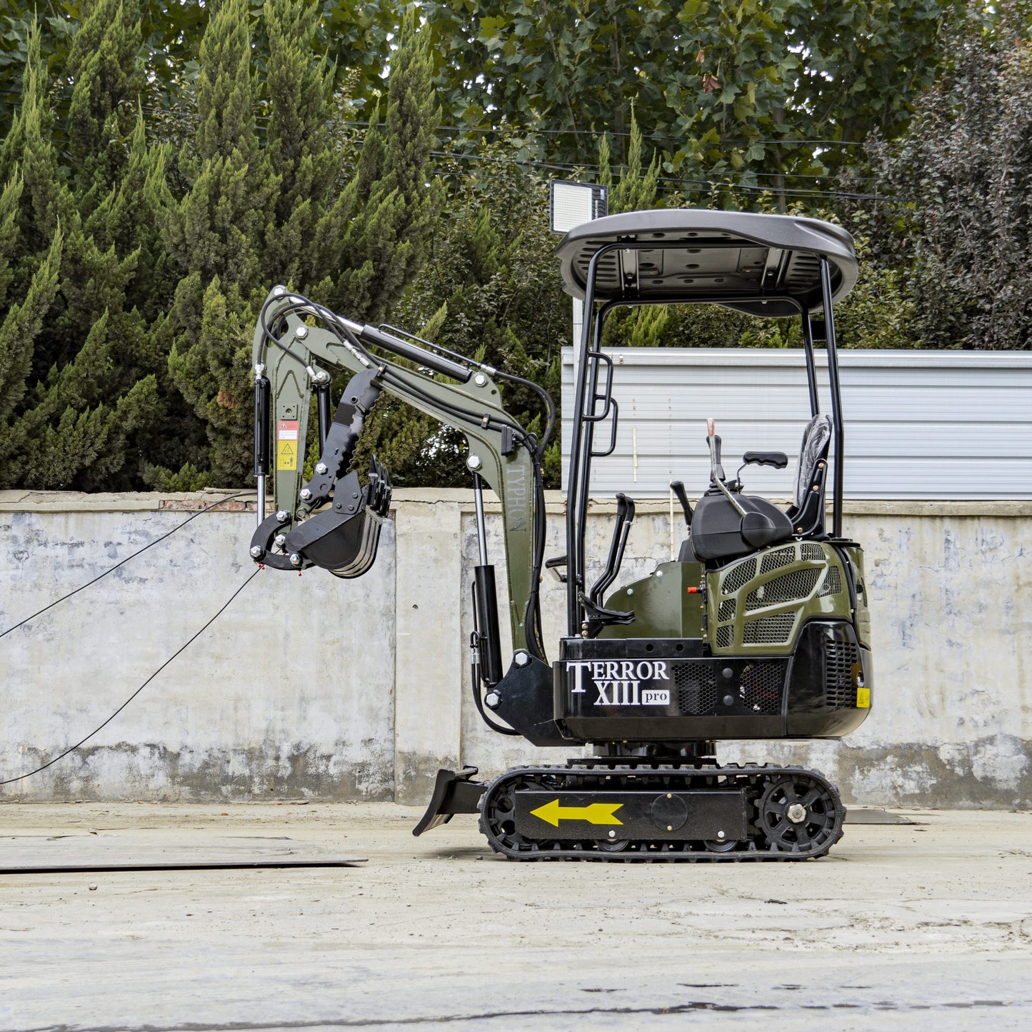 TYPHON TERROR XIII PRO STORM Mini Excavator – 1.3 Ton Trench Digger with Canopy, Hydraulic Thumb Clip, 22.1hp Honda Engine USA