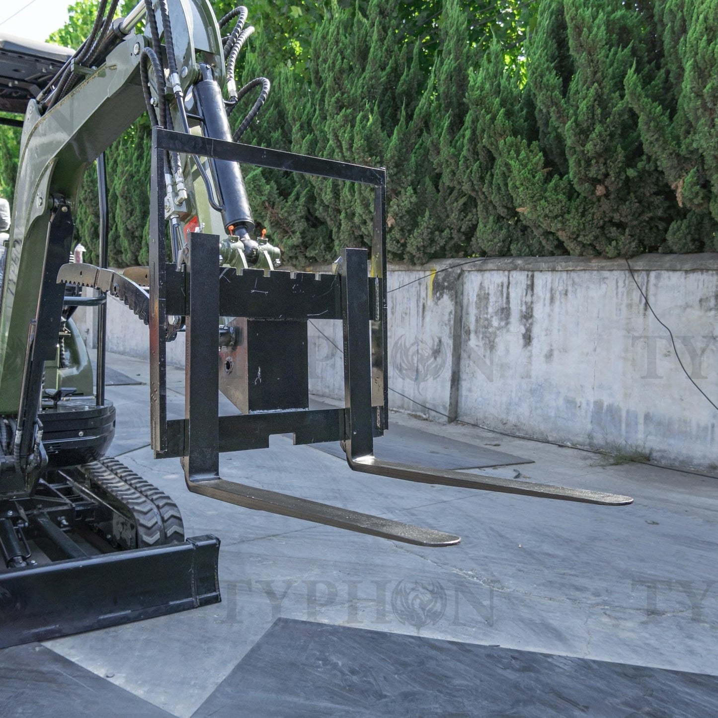 Pallet Fork Attachment for 2.5-3 ton Mini Excavator Adjustable Stabilizer Bar