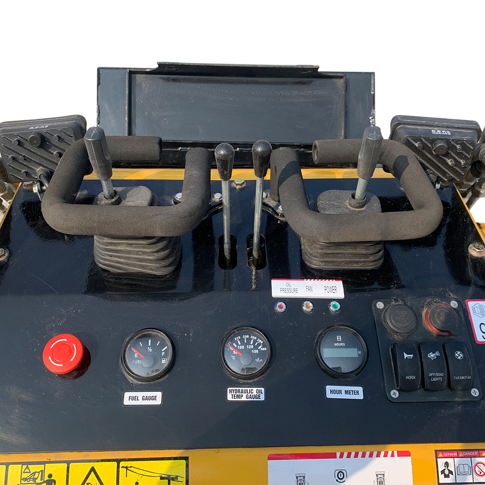 AGT-CFG-CRT23 950 KG 23 HP Stand-On Mini SKid Steer With Rato Engine