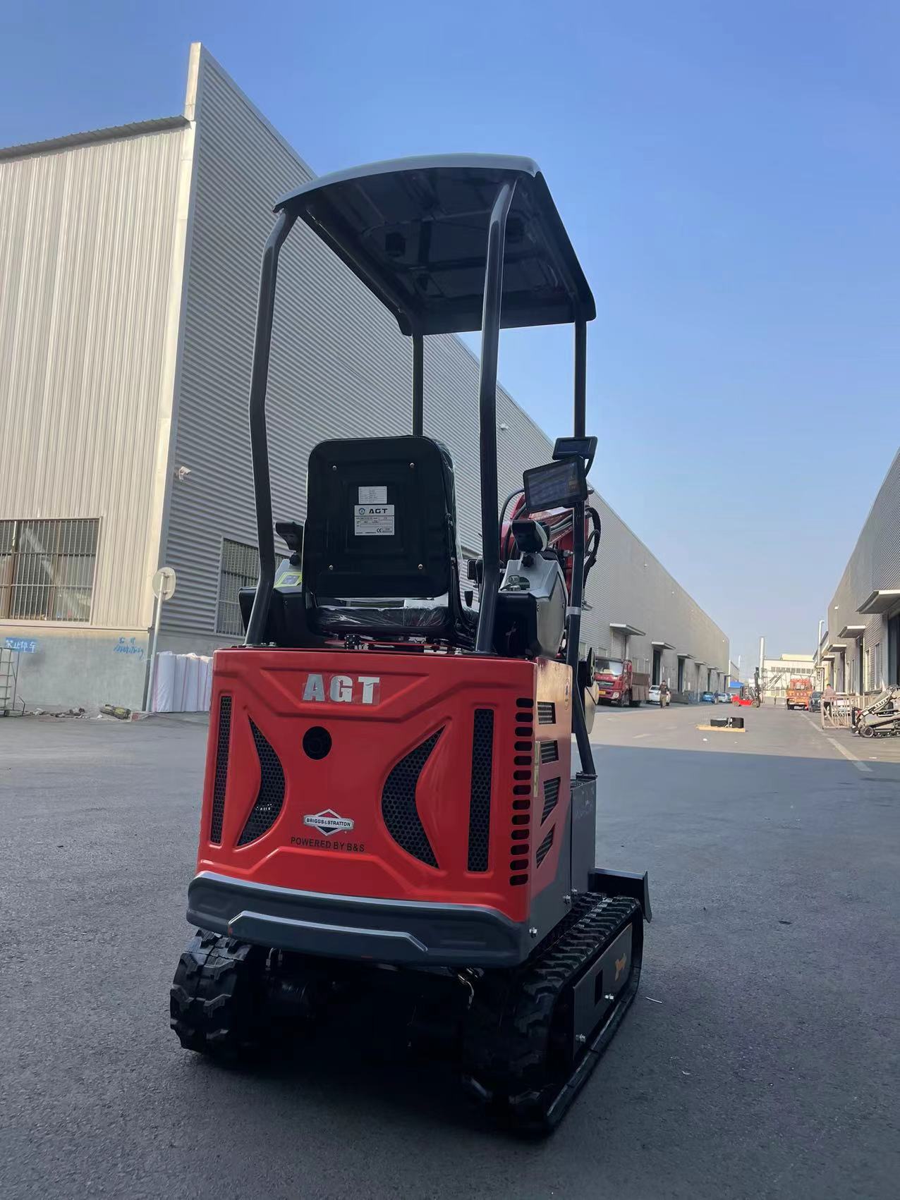 AGT-DM12X-PLUS 1-Ton 13.5 HP Mini Excavator with Hydraulic Thumb, Pilot System, Dual Display