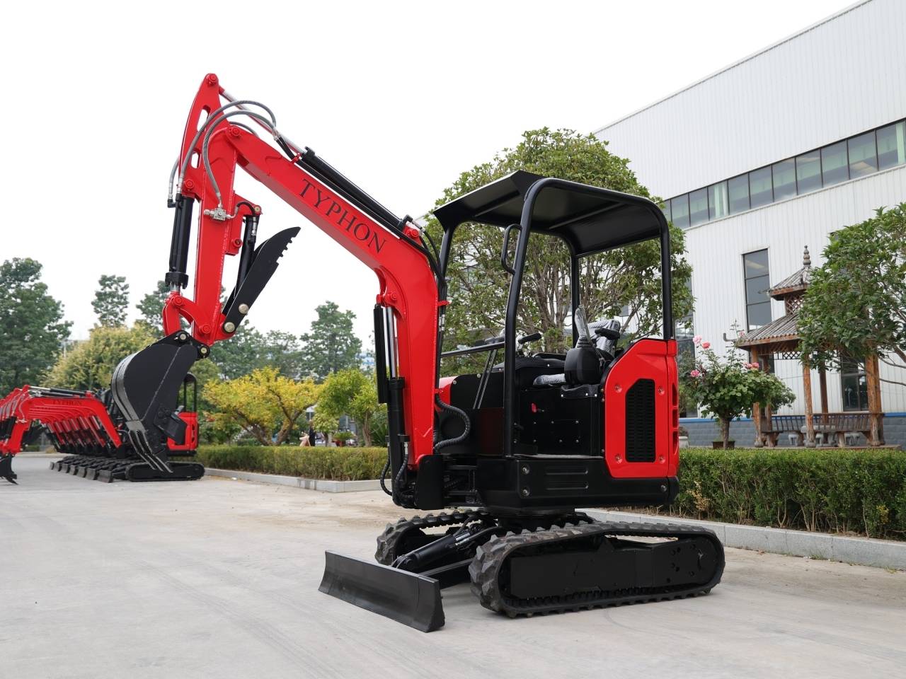 TYPHON TERROR X2 STORM Mini Excavator 2.5 Ton Diesel Perkins Engine USA