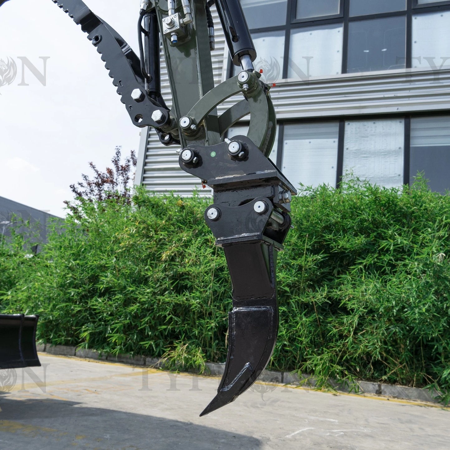 TYPHON Ripper Hook Attachment For 2-3 ton Mini Excavator Ripper Tooth Attachment
