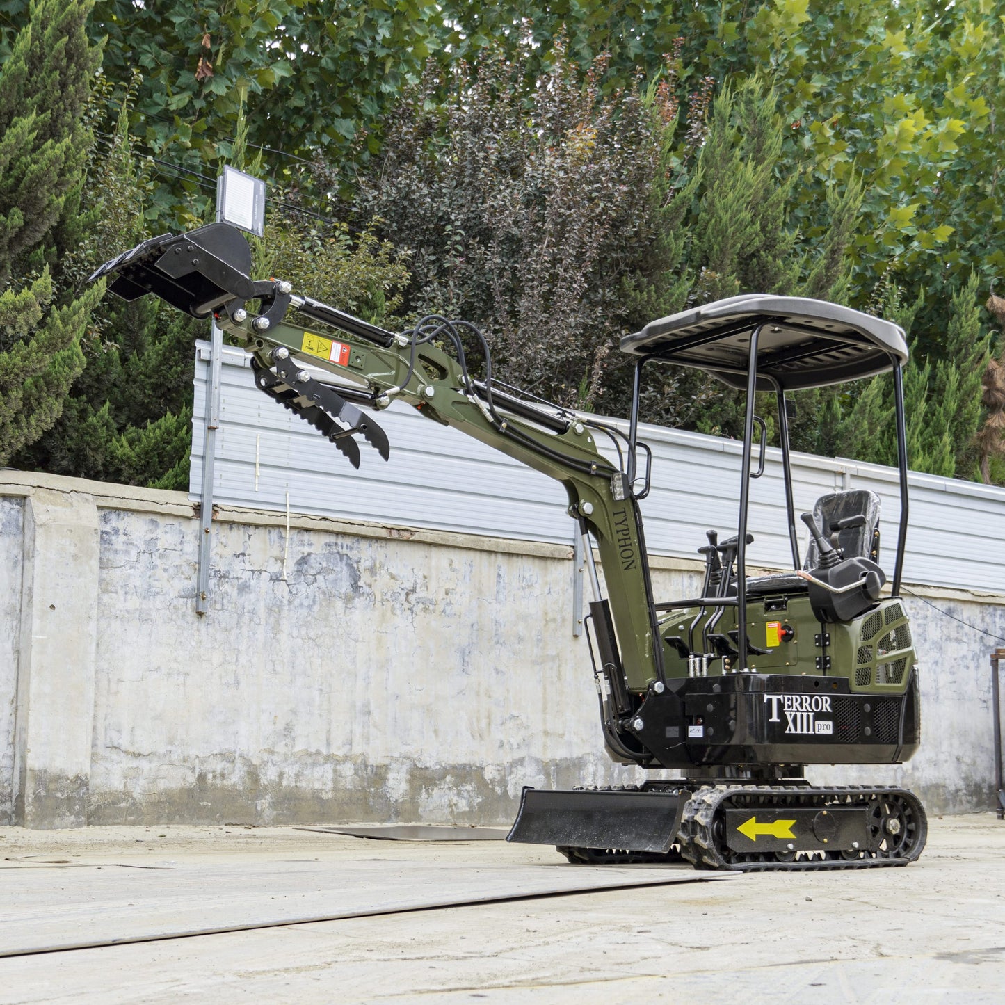 TYPHON TERROR XIII PRO STORM Mini Excavator – 1.3 Ton Trench Digger with Canopy, Hydraulic Thumb Clip, 22.1hp Honda Engine USA