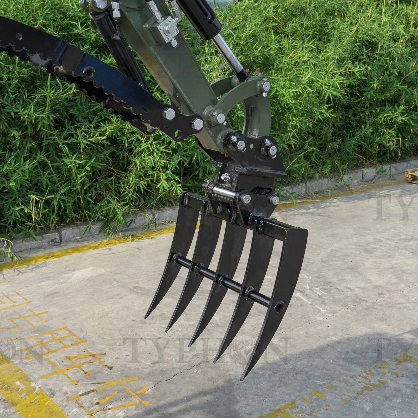 Mini Excavator Rake Compact Attachment General for 2-3 ton Small Digger