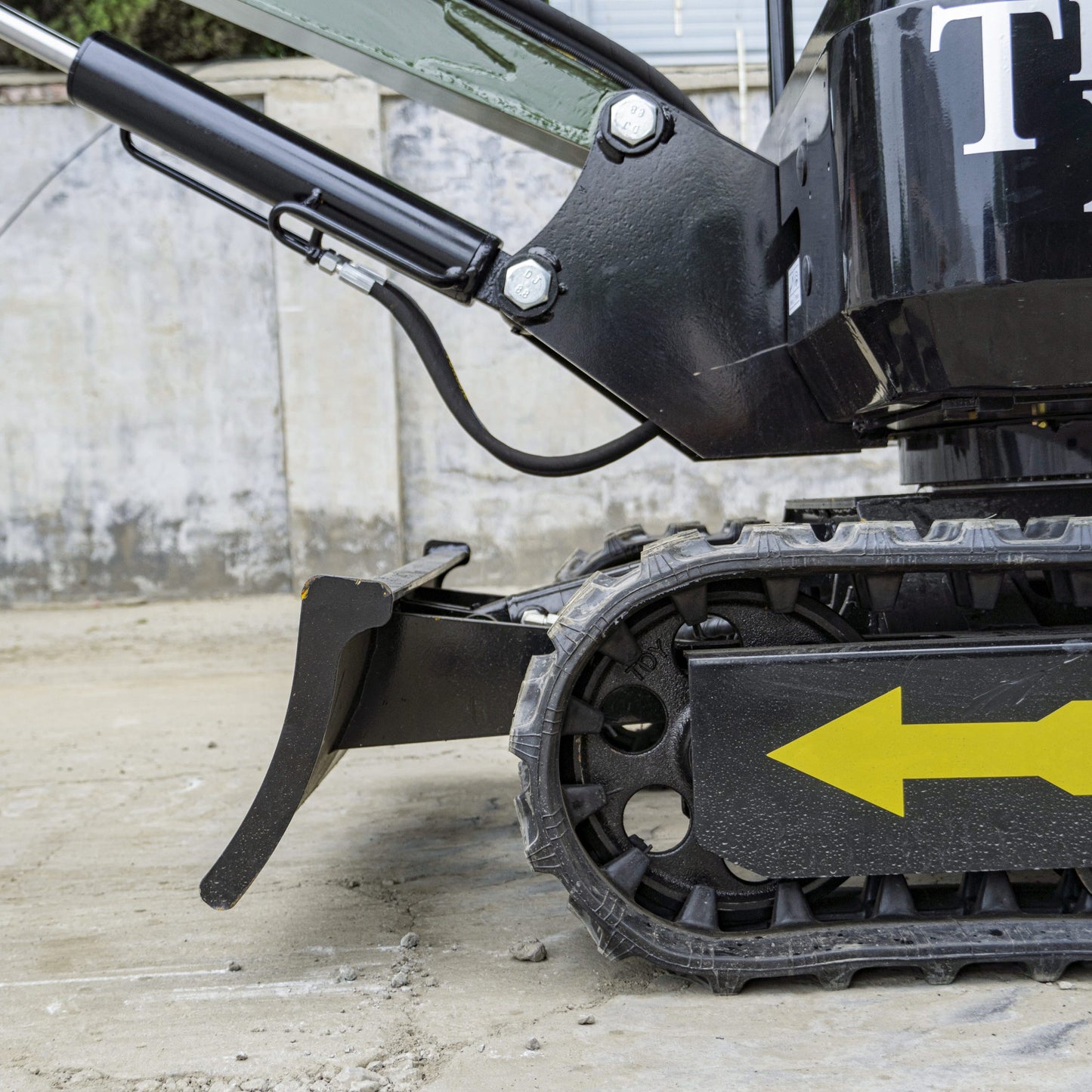 TYPHON TERROR XIII PRO STORM Mini Excavator – 1.3 Ton Trench Digger with Canopy, Hydraulic Thumb Clip, 22.1hp Honda Engine USA