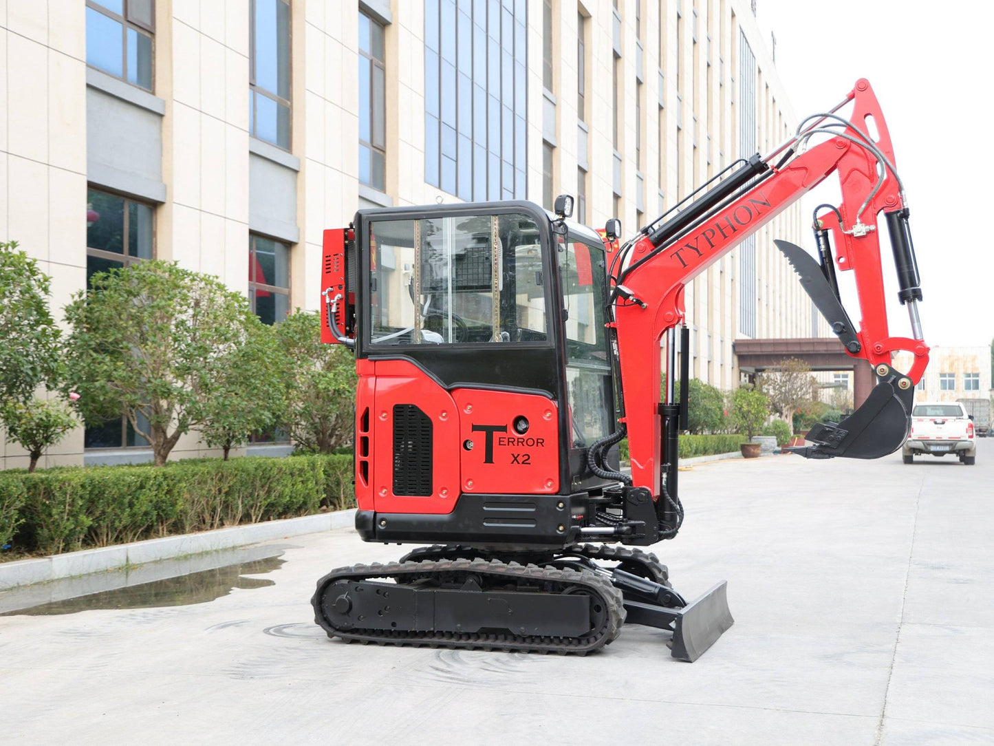 TYPHON TERROR X2 Mini Excavator 2.7 Ton EPA Diesel Perkins Engine USA