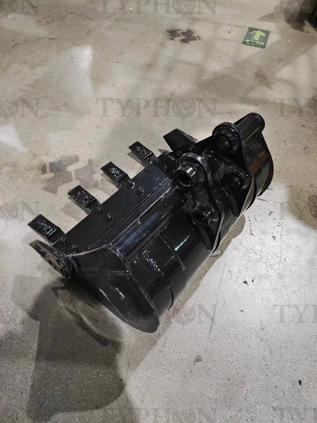 2-3.5 Ton Mini Excavator Attachment 600mm Teeth Bucket Trenching Buckets 23 inch