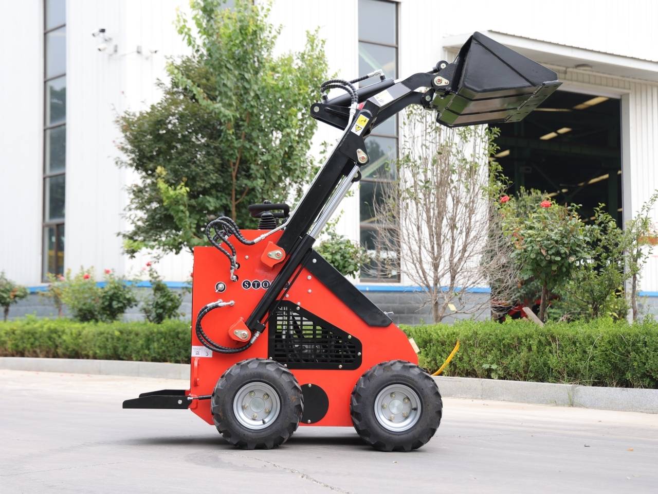 Brand New TYPHON STOMP 1800lbs Mini Skid Steer Loader 23HP Wheel Gas EPA B&S Engine USA
