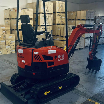 AGT-KU18E 1.8-Ton 13.5 HP Mini Excavator with Kubota Engine