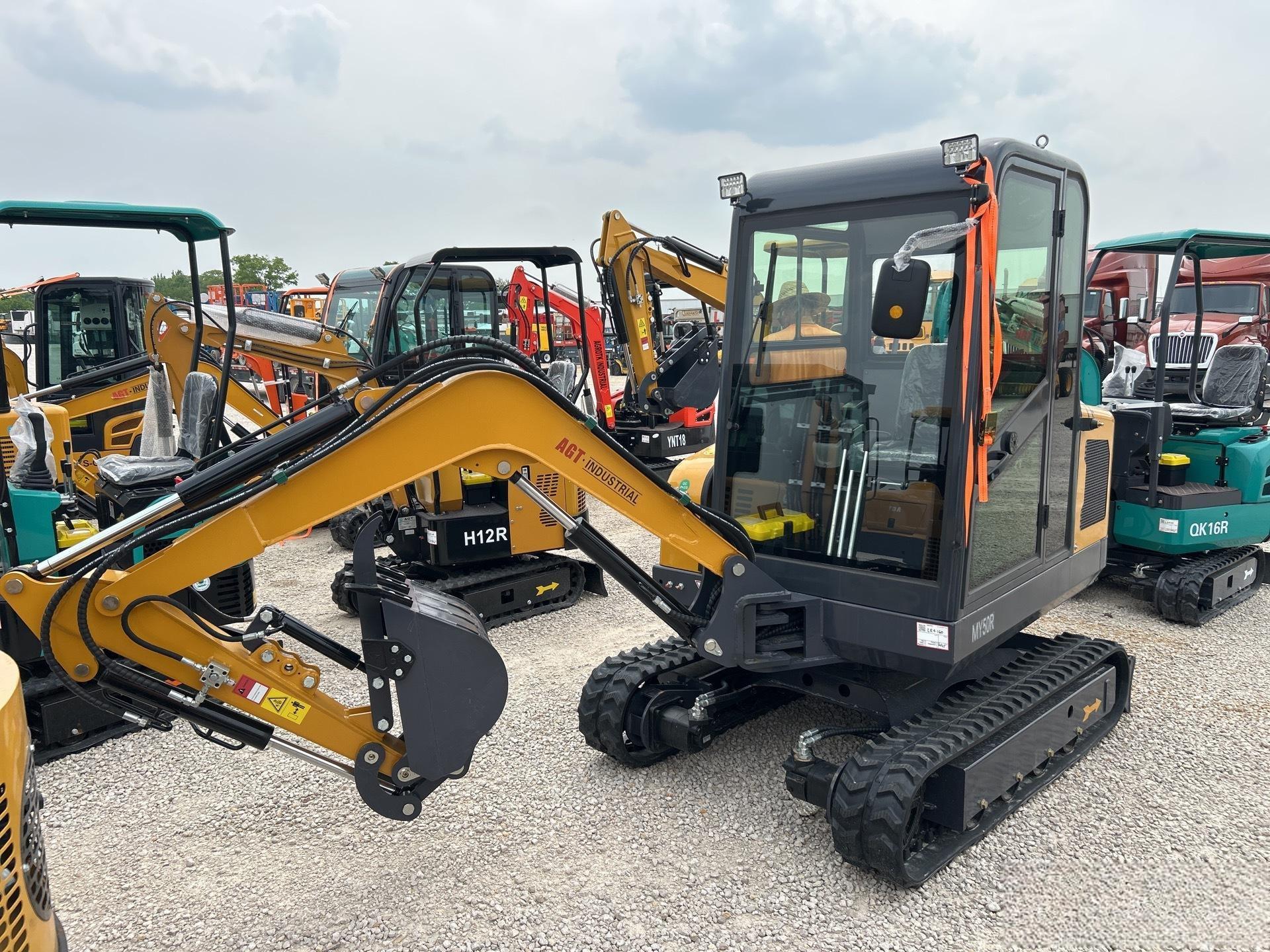 AGT-MY50R 2025 1.2-Ton Mini Excavator With RATO Engine